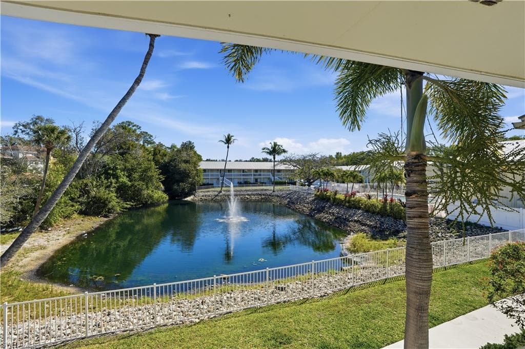 4607 Bayshore DR K7 NAPLES, FL 34112