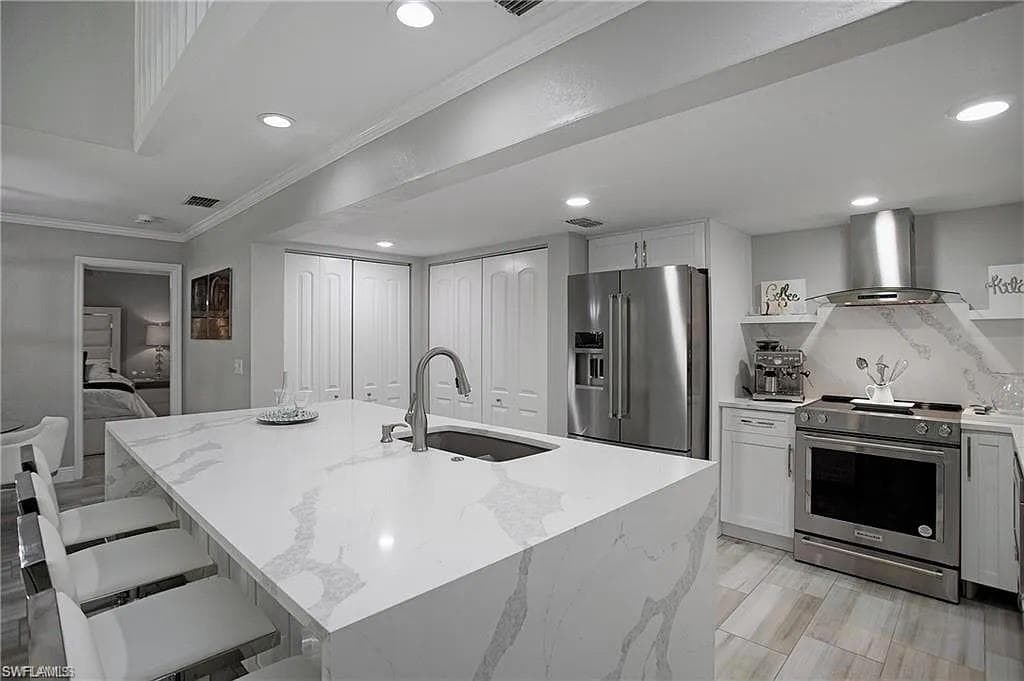 3412 Timberwood CIR NAPLES, FL 34105