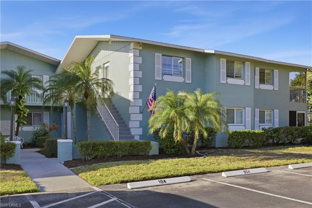 8109 Country RD 206 FORT MYERS, FL 33919