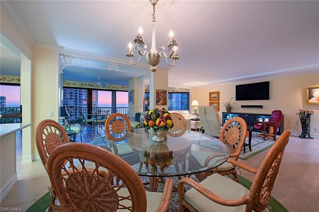 4401 Gulf Shore BLVD N C905 NAPLES, FL 34103