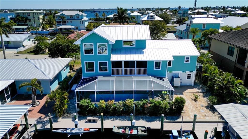 2702 Bruce ST MATLACHA, FL 33993