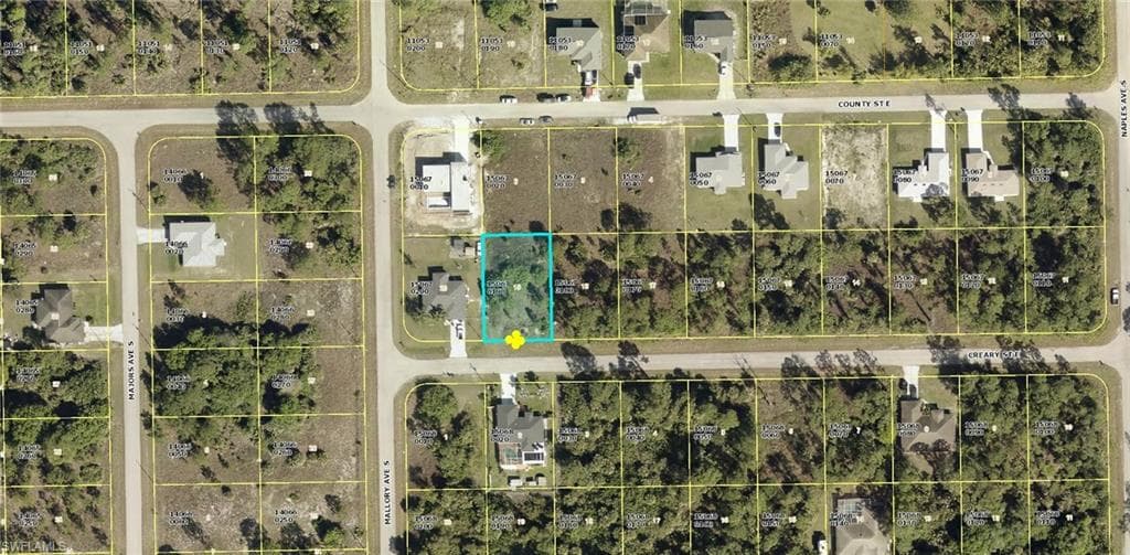 1237 Creary ST E LEHIGH ACRES, FL 33974