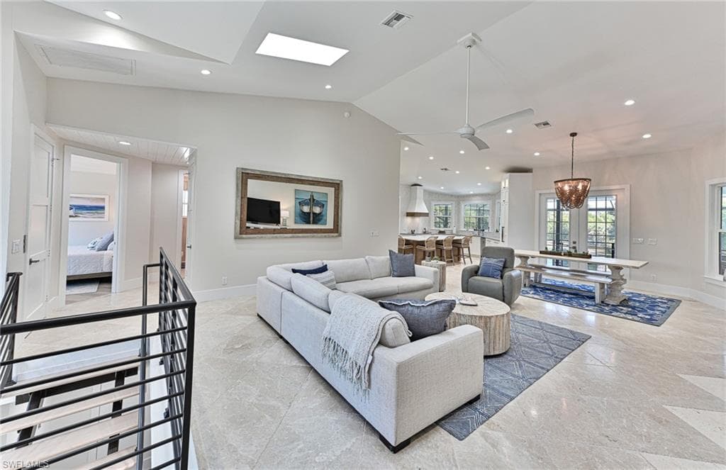 198 Topanga DR BONITA SPRINGS, FL 34134