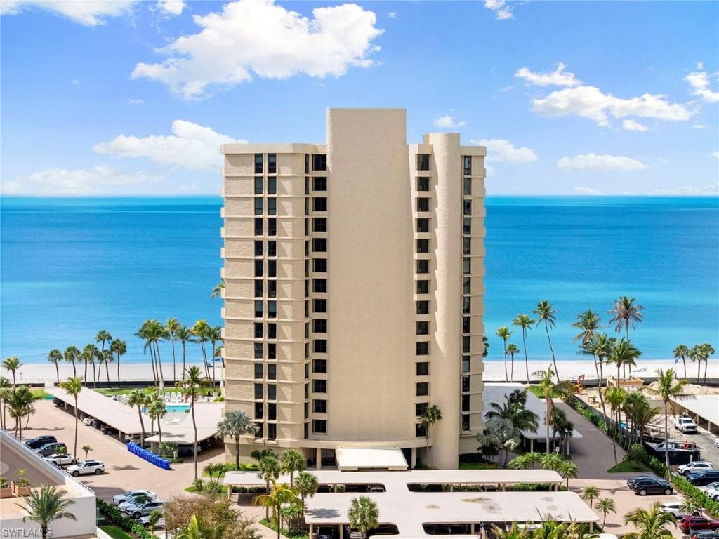4001 Gulf Shore BLVD N 806 NAPLES, FL 34103