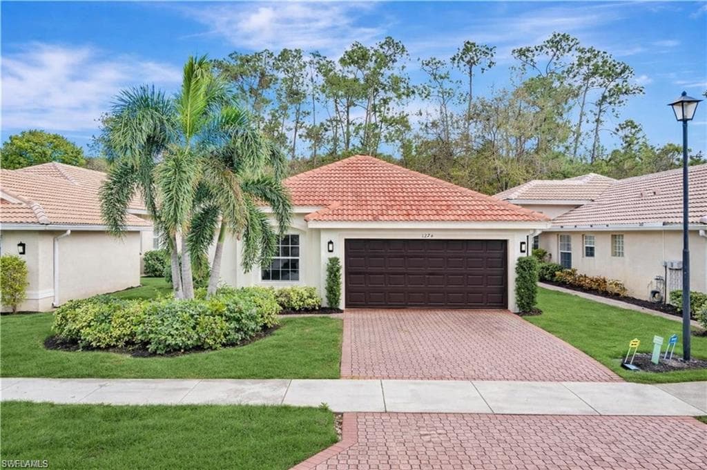 1278 Barrigona CT NAPLES, FL 34119