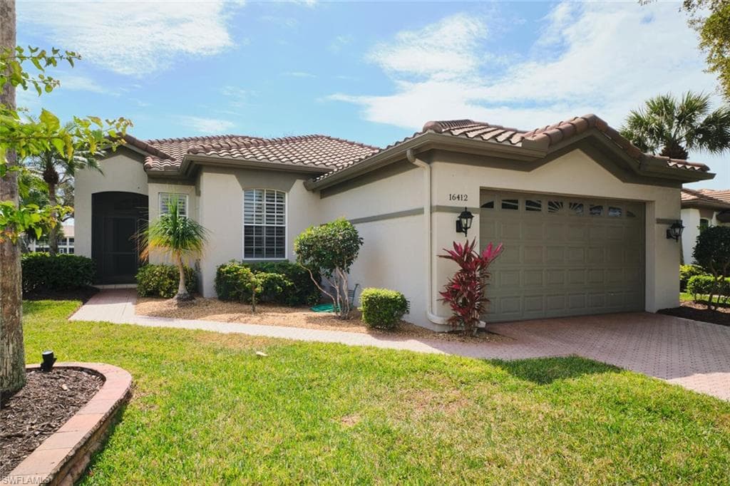16412 Willowcrest WAY FORT MYERS, FL 33908