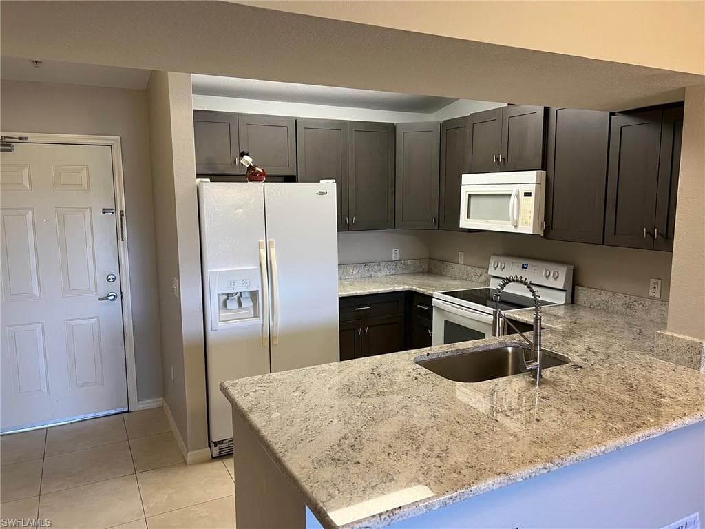 8294 Key Royal CIR 1633 NAPLES, FL 34119