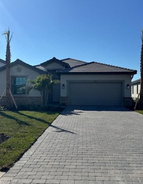 21105 Verawood LOOP W ESTERO, FL 33928