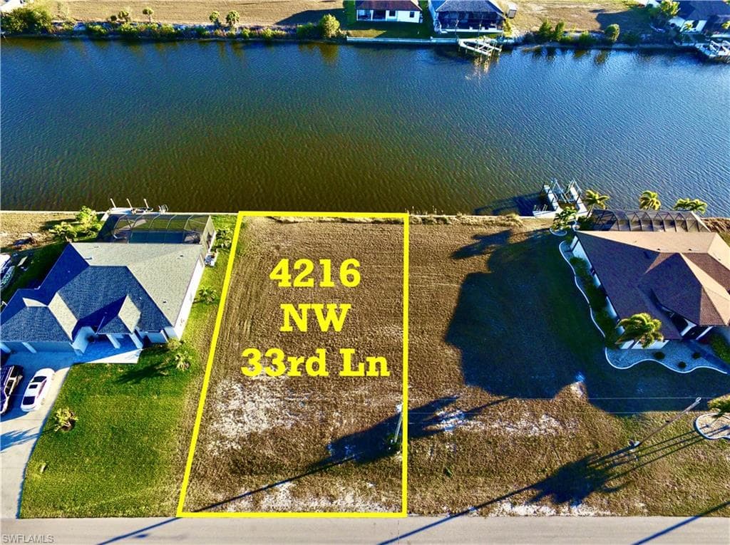 4216 NW 33rd LN CAPE CORAL, FL 33993