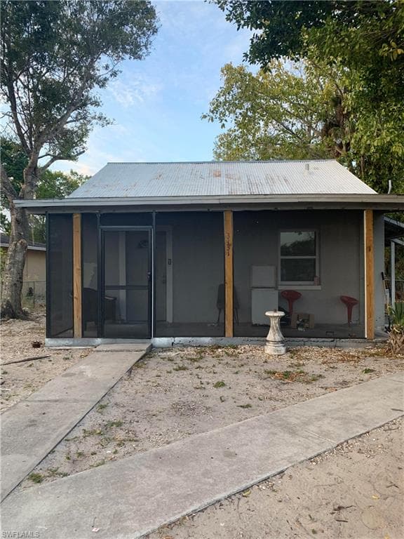 3131 Market ST FORT MYERS, FL 33916