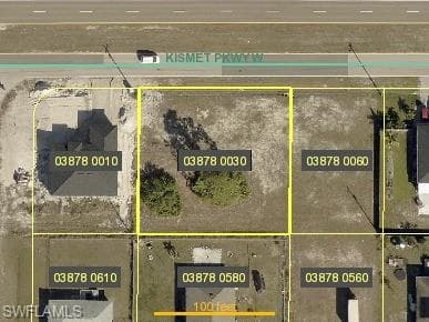 1724 Kismet PKWY W CAPE CORAL, FL 33993