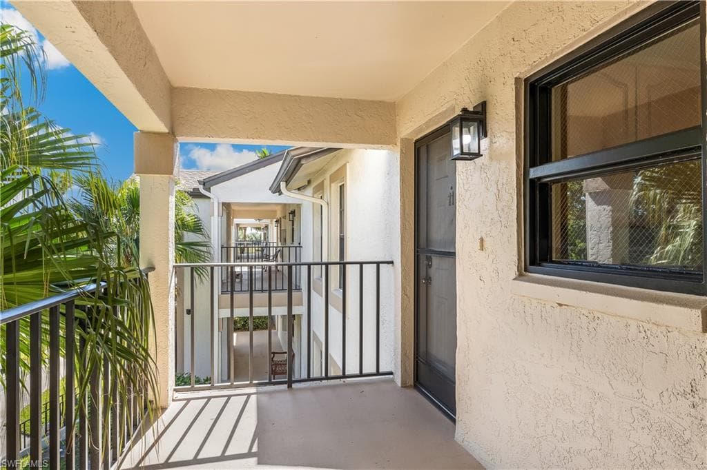 17156 Ravens Roost 11 FORT MYERS, FL 33908