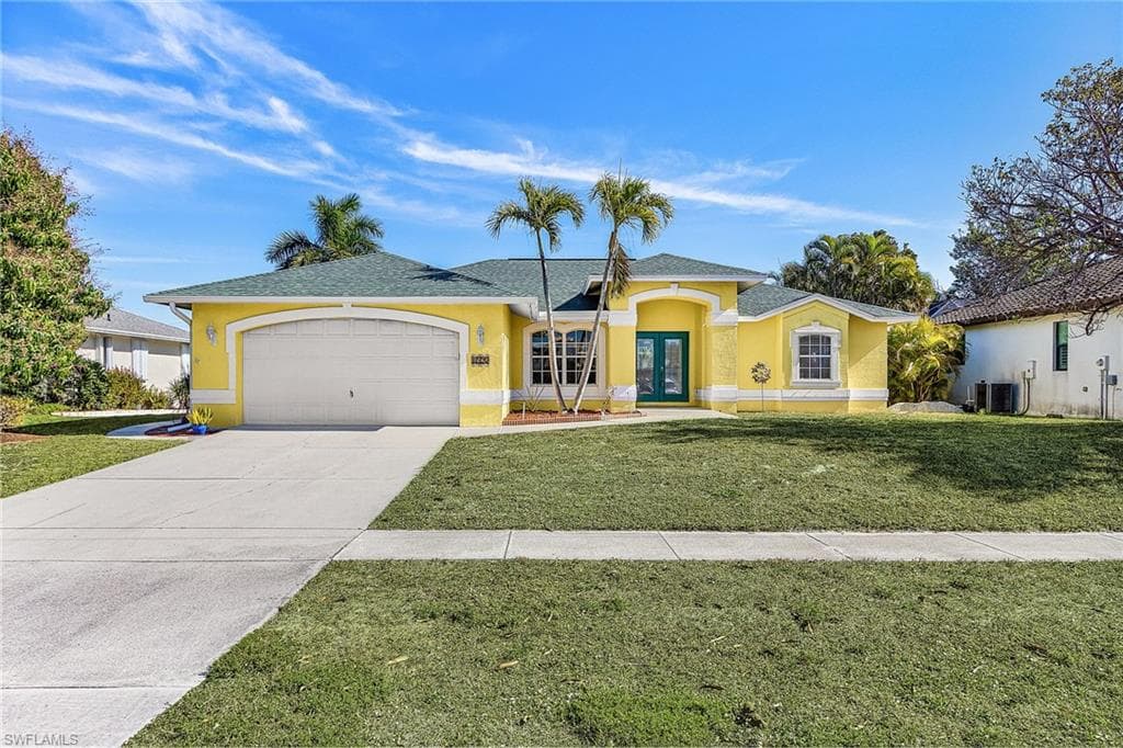 1520 Biscayne WAY MARCO ISLAND, FL 34145