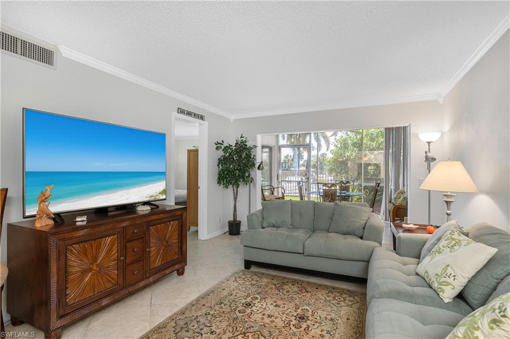 3100 Binnacle DR 104 NAPLES, FL 34103