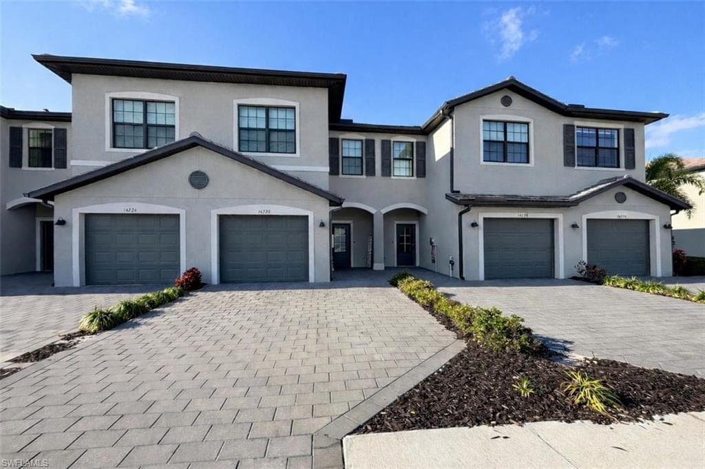 14226 Pine Lodge LN FORT MYERS, FL 33913