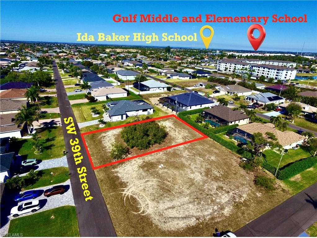 1727 SW 39th ST CAPE CORAL, FL 33914