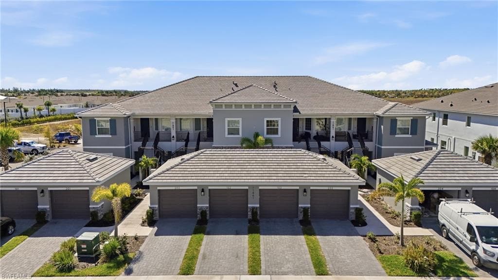 11861 Venetian Lagoon DR 203