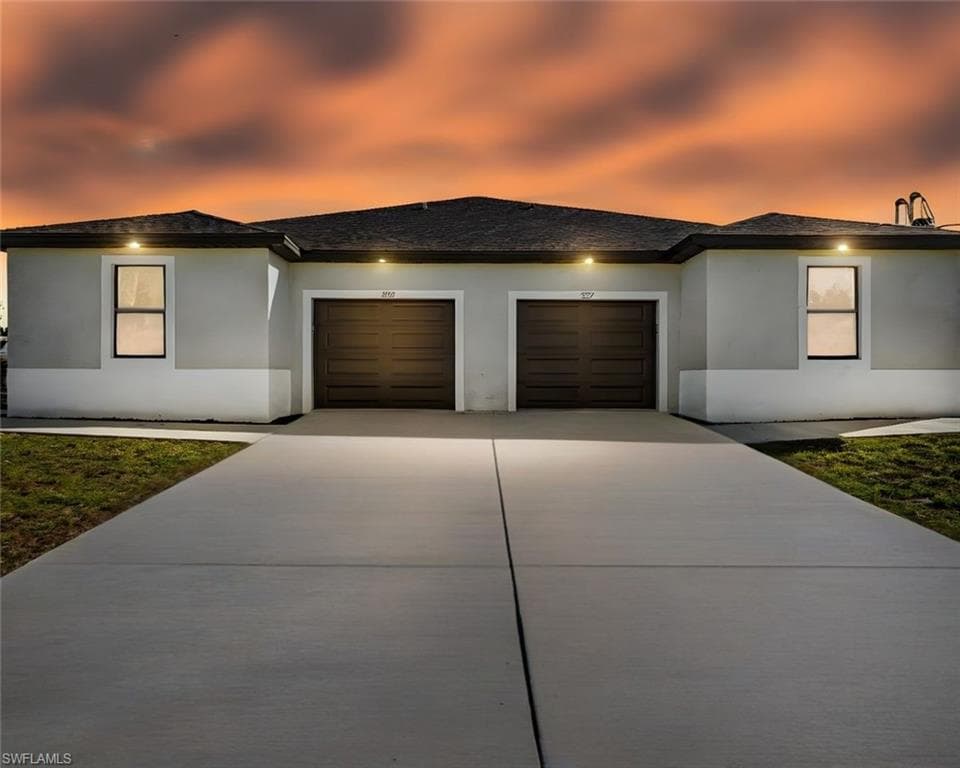 438/440 Charwood AVE S LEHIGH ACRES, FL 33974