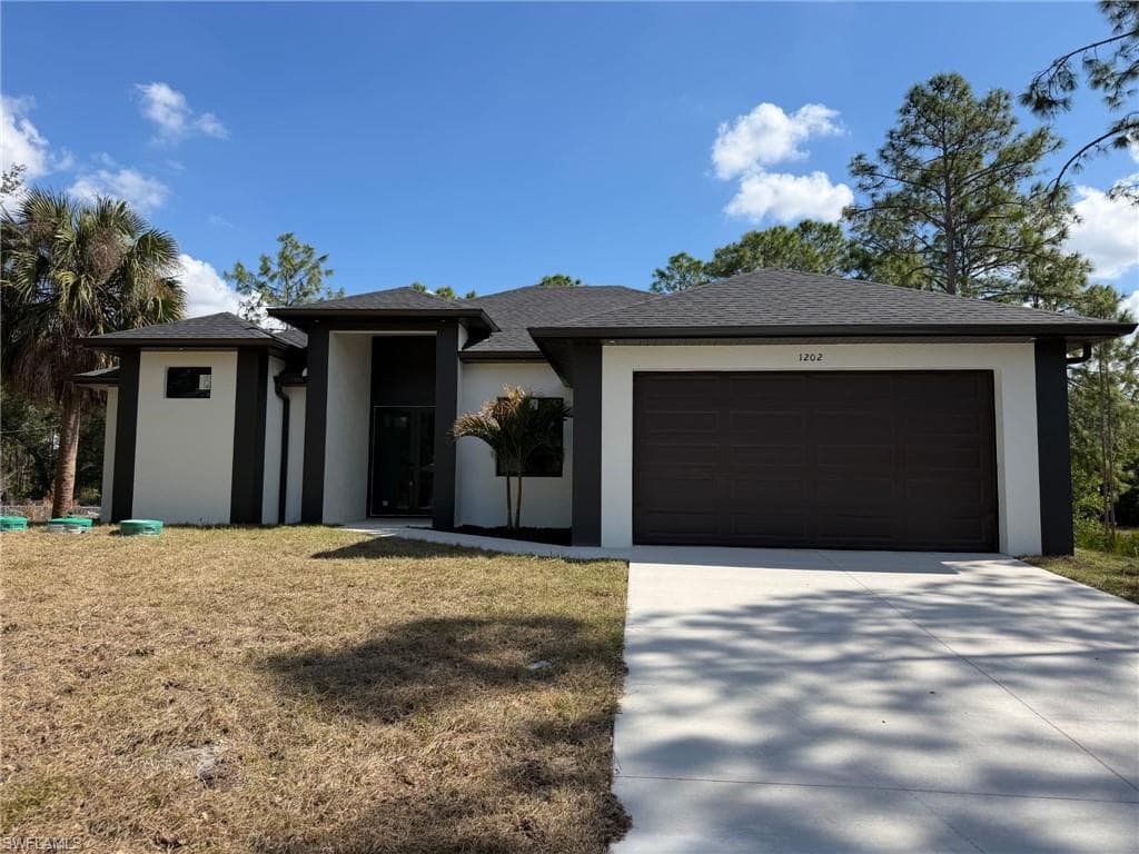 1202 Calvin AVE LEHIGH ACRES, FL 33972