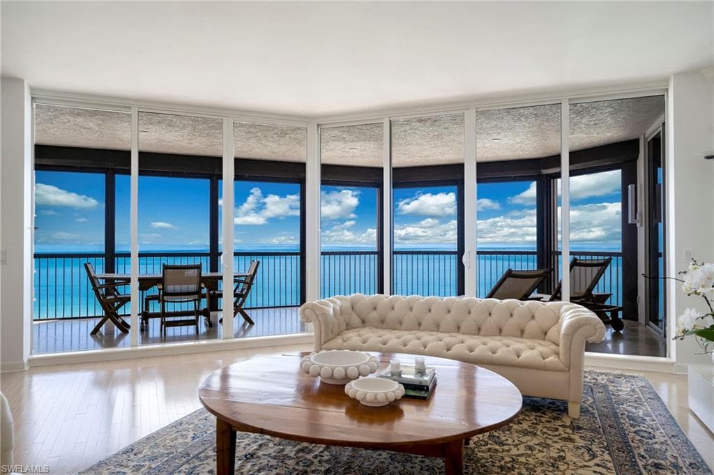 8473 Bay Colony DR 1401 NAPLES, FL 34108