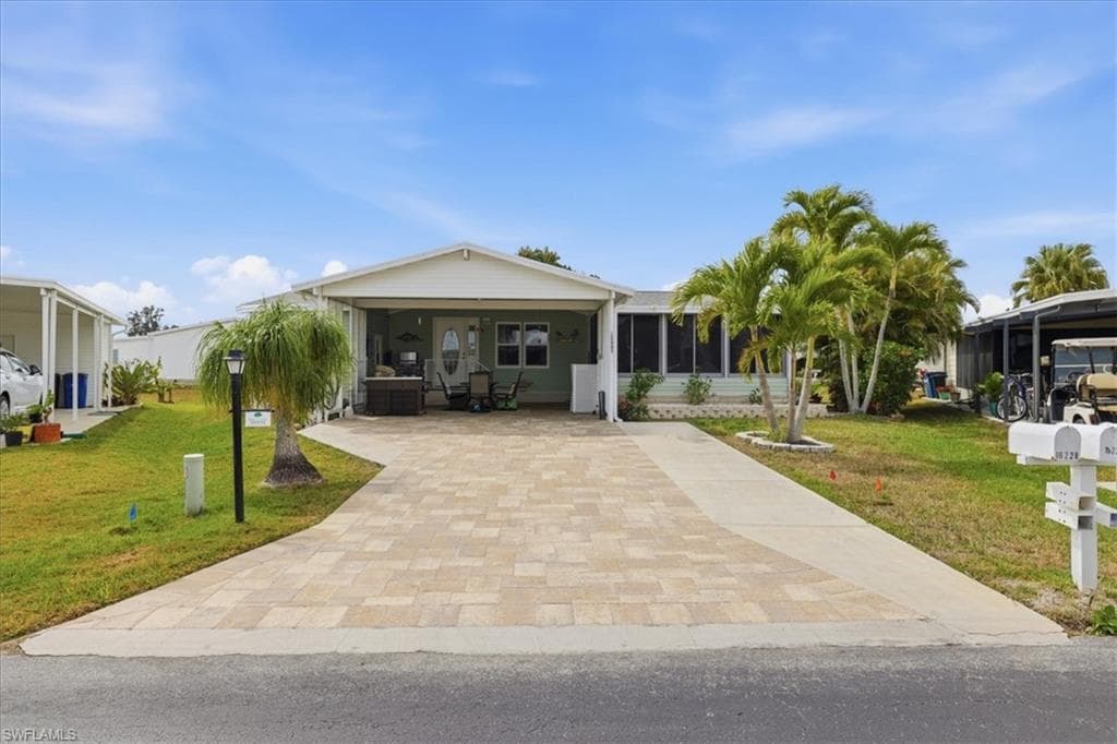 16228 Durham AVE FORT MYERS, FL 33908