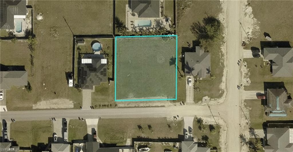 339 NE 10th ST CAPE CORAL, FL 33909