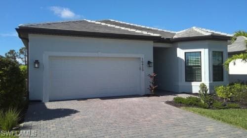 10430 Maddox LN BONITA SPRINGS, FL 34135