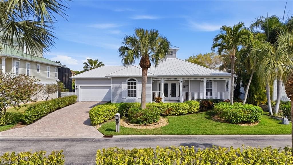 27051 Flamingo DR BONITA SPRINGS, FL 34135