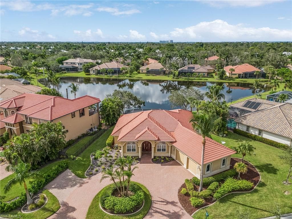 16056 Waterleaf LN FORT MYERS, FL 33908