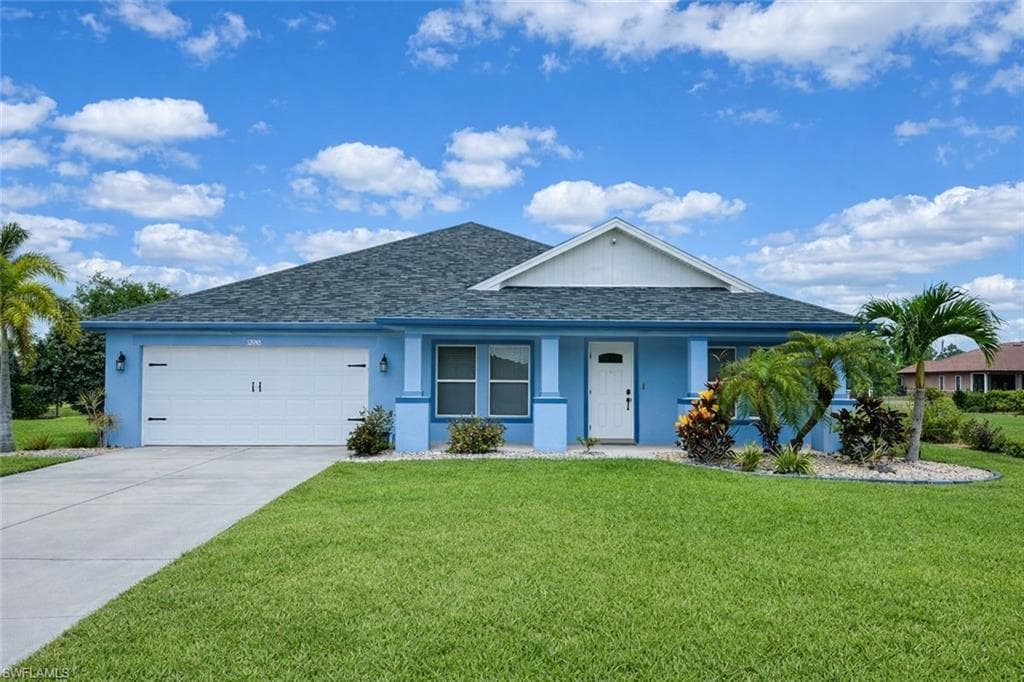 8000 Fountain Mist BLVD LEHIGH ACRES, FL 33972