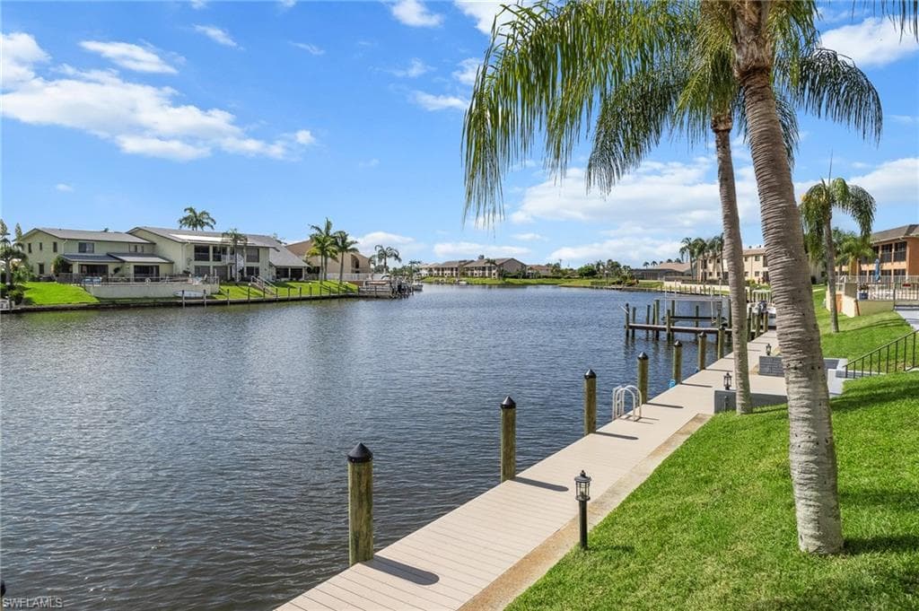 3631 SE 10th AVE 102 CAPE CORAL, FL 33904