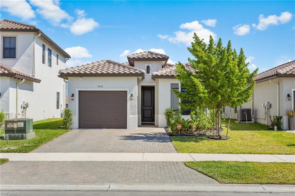 5646 Argento DR AVE MARIA, FL 34142
