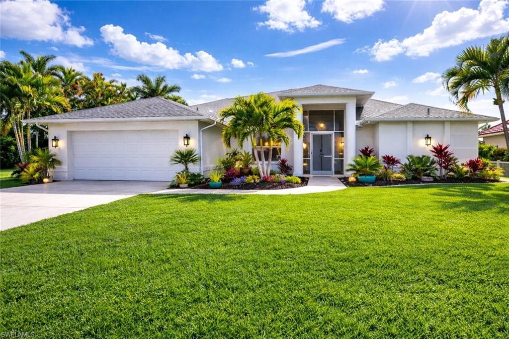 2201 SE 5th AVE CAPE CORAL, FL 33990