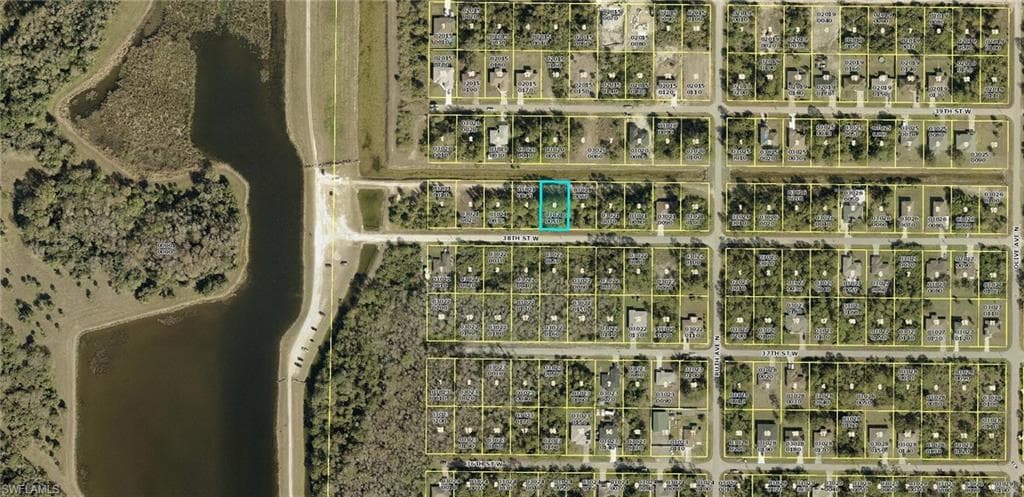 3310 38th ST W LEHIGH ACRES, FL 33971
