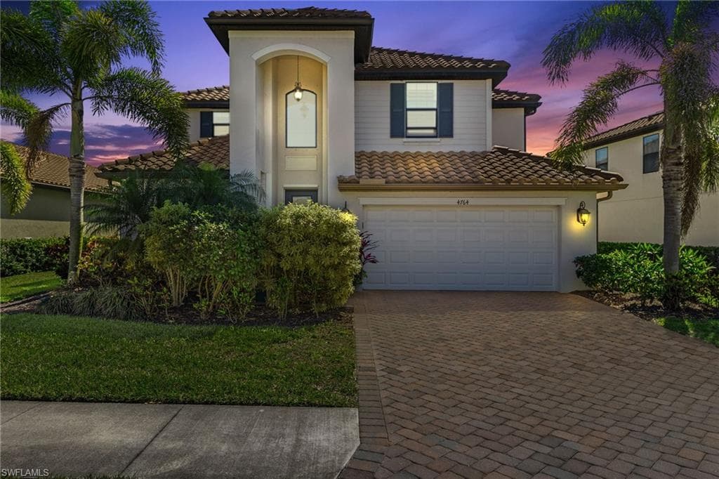 4764 Formosa DR NAPLES, FL 34119