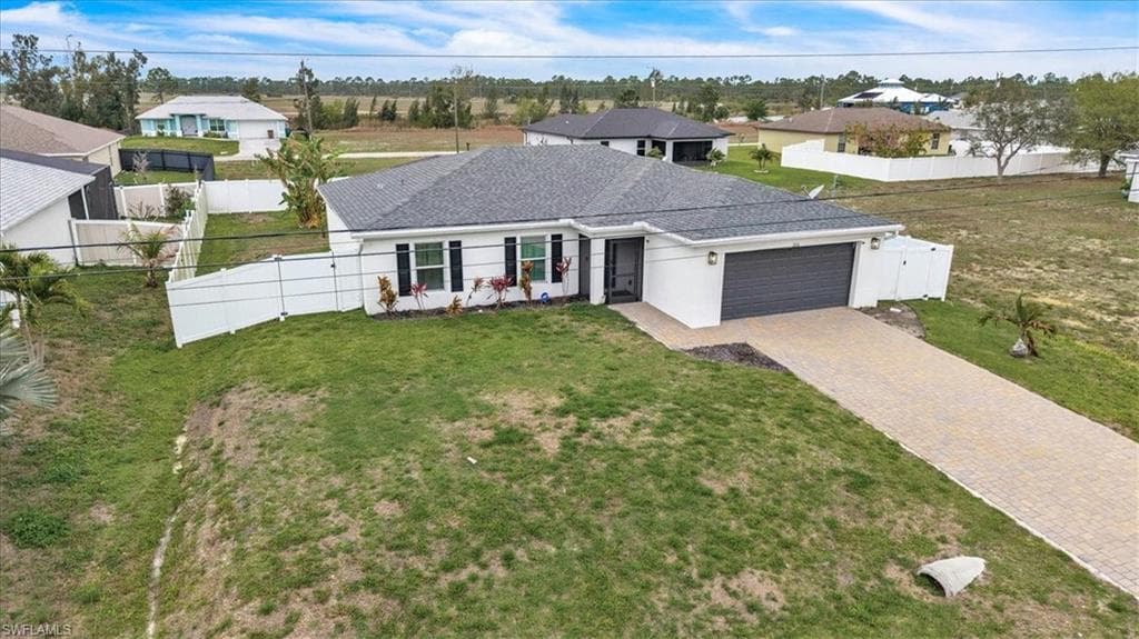 2816 NW 8th PL CAPE CORAL, FL 33993