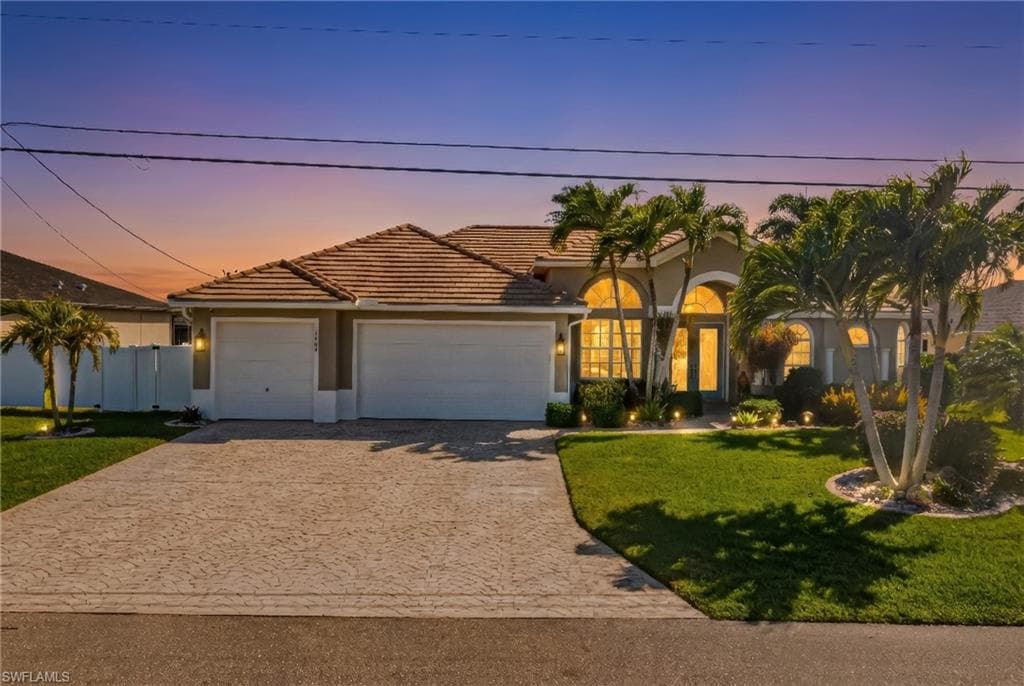 1404 SE 13th TER CAPE CORAL, FL 33990