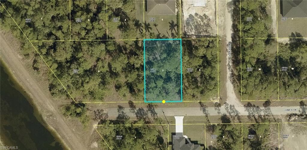 3004 22nd ST W LEHIGH ACRES, FL 33971
