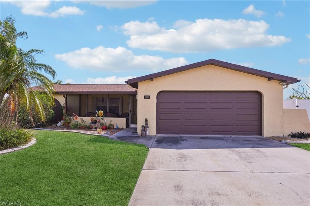 1116 30th TER CAPE CORAL, FL 33904