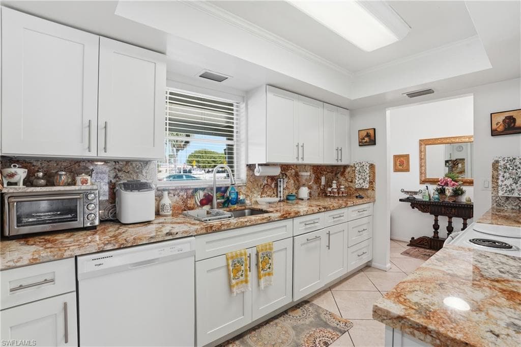 1406 Grandale ST LEHIGH ACRES, FL 33936