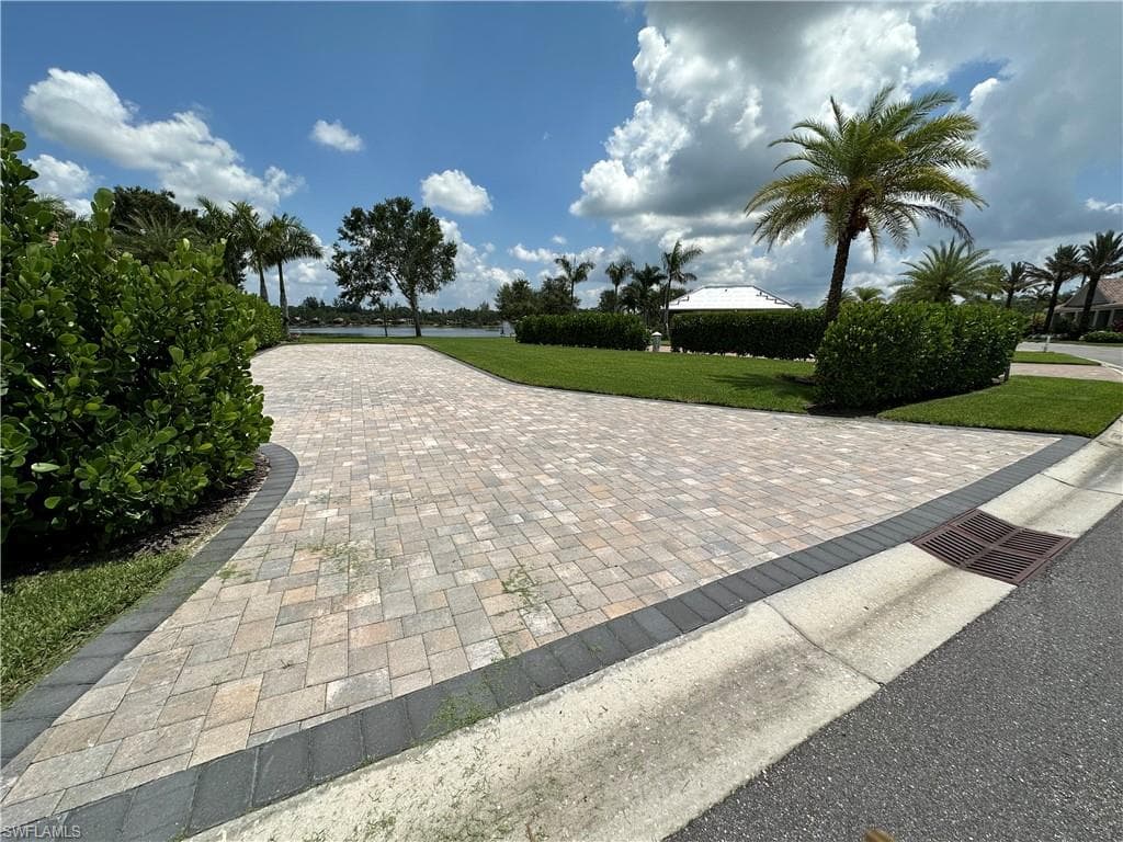 13567 Golden Palms CIR FORT MYERS, FL 33913