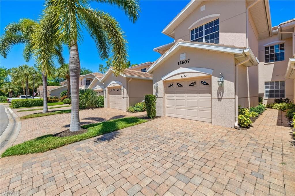 12607 Fox Ridge DR 4102 BONITA SPRINGS, FL 34135