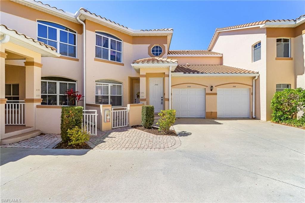9070 Palmas Grandes BLVD 206 BONITA SPRINGS, FL 34135
