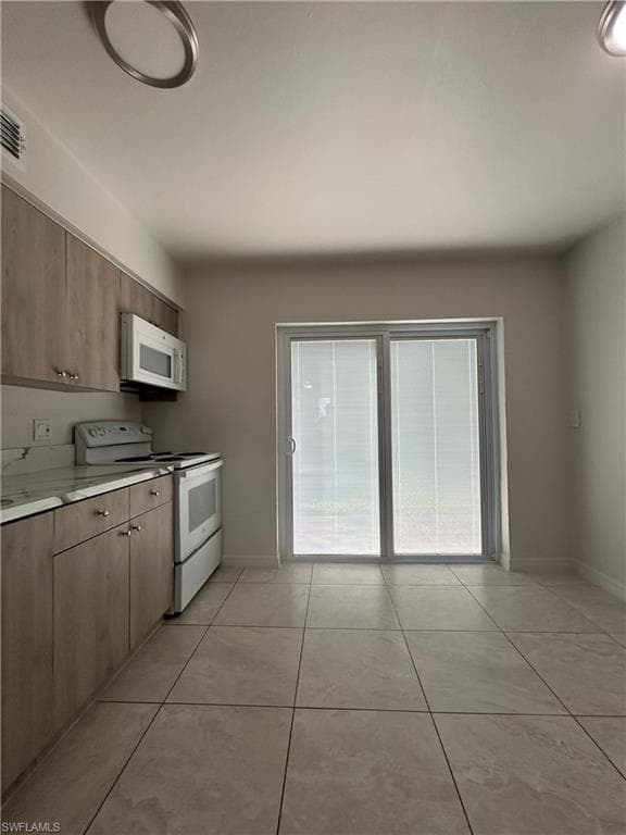 3754 Lora ST 1 FORT MYERS, FL 33916