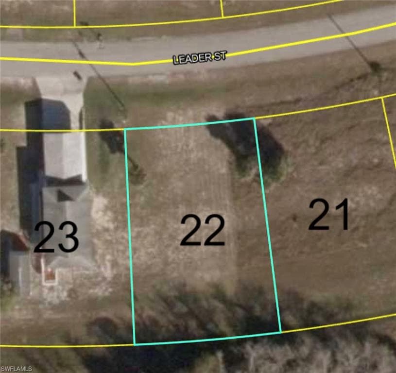 1060 Leader ST LABELLE, FL 33935