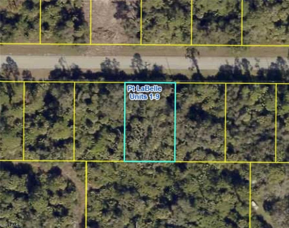 8021 Windswept CIR LABELLE, FL 33935