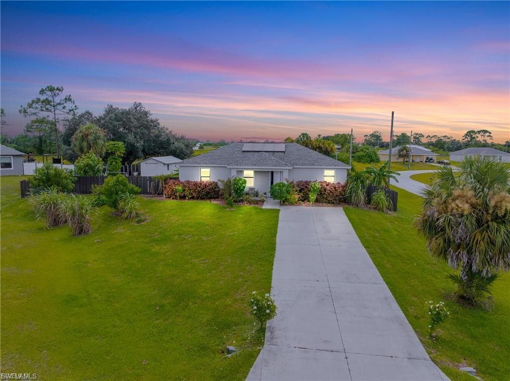 9012 S Indio CT LABELLE, FL 33935