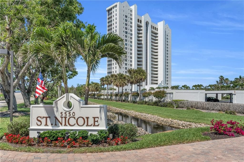 5550 Heron Point DR 304 NAPLES, FL 34108