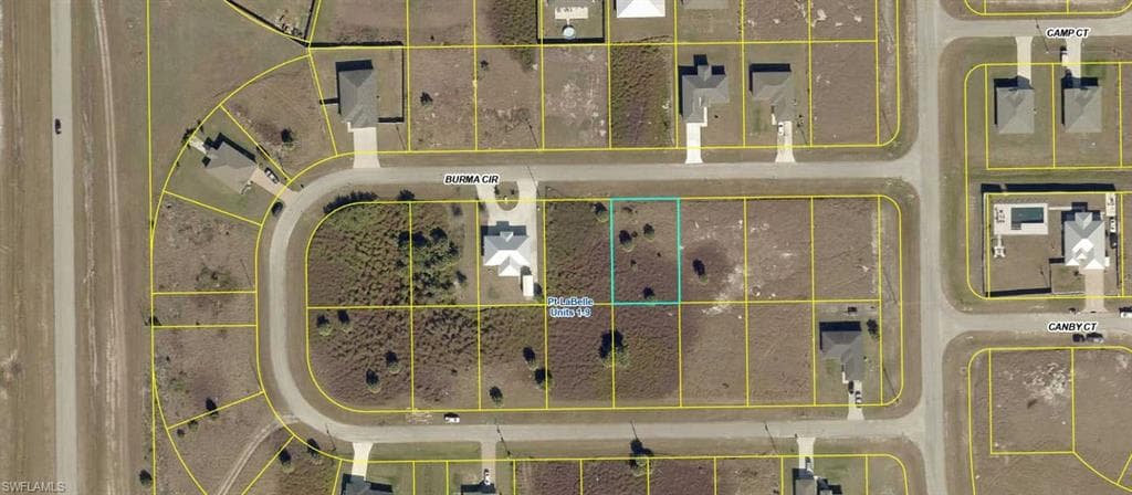 7008 Burma CIR LABELLE, FL 33935