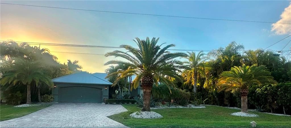 2806 SE 22nd PL CAPE CORAL, FL 33904